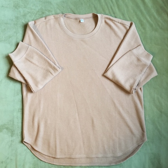 Uniqlo Waffle Oversized Crew Neck Long Sleeve - Picture 3 of 5